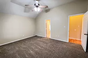 788 Robin Ct, Springtown, TX 76082 - Photo 9