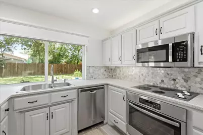 3800 Aspenwood Drive, Bedford, TX 76021 - Photo 17