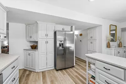 3800 Aspenwood Drive, Bedford, TX 76021 - Photo 19