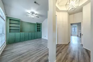 7105 Stephanie Ct, North Richland Hills, TX 76182 - Photo 9
