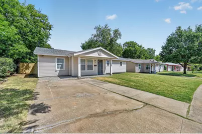 1022 Denton Drive, Euless, TX 76039 - Photo 3