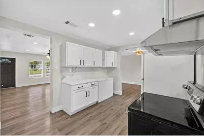 1022 Denton Drive, Euless, TX 76039 - Photo 15
