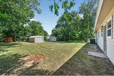 1022 Denton Drive, Euless, TX 76039 - Photo 29