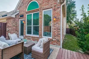 8605 Wellington Point Dr, Irving, TX 75063 - Photo 17