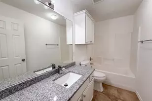 825 Adams Dr, Burleson, TX 76028 - Photo 15