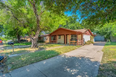 310 Jagoe Street, Krum, TX 76249 - Photo 21