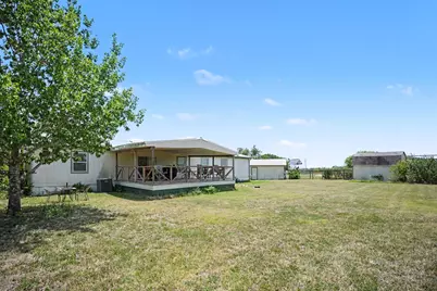 220 Barker Road, Ennis, TX 75119 - Photo 29