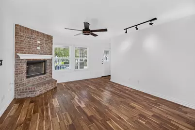 2205 College Avenue, Fort Worth, TX 76110 - Photo 5