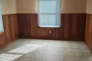 307 N Playdium Dr, West, TX 76691 - Photo 5