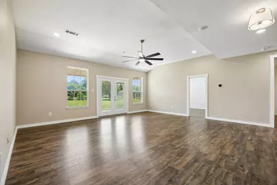 2412 Chickering Road, Cleburne, TX 76031 - Photo 11