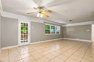 2507 N Shannon St, Sherman, TX 75092 - Photo 7
