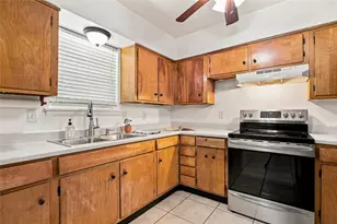 2507 N Shannon St, Sherman, TX 75092 - Photo 9