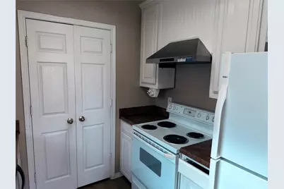 453 Strata Drive, Denton, TX 76201 - Photo 11