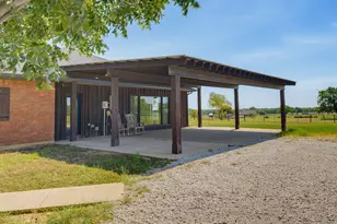 601 Co Rd 3525, Paradise, TX 76073 - Photo 3