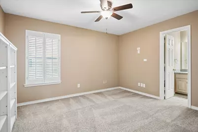 7710 Sweetgum Drive, Irving, TX 75063 - Photo 33
