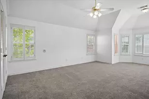 7710 Sweetgum Dr, Irving, TX 75063 - Photo 27
