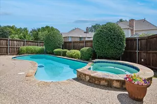 7710 Sweetgum Dr, Irving, TX 75063 - Photo 35