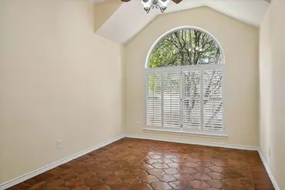 7710 Sweetgum Drive, Irving, TX 75063 - Photo 25