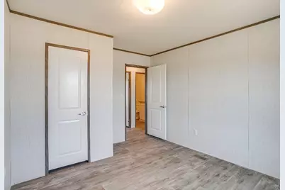 21 Kenzi Drive, Mineral Wells, TX 76067 - Photo 11