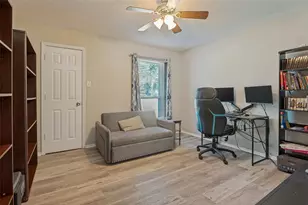 3217 Meadow Wood Ln, Bedford, TX 76021 - Photo 13