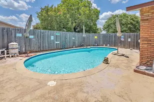 4908 Crawford Dr, The Colony, TX 75056 - Photo 27