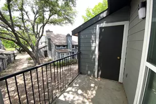 9696 Walnut, Dallas, TX 75243 - Photo 15