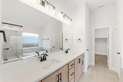 2315 Legacy Oaks Lane, Bedford, TX 76021 - Photo 17