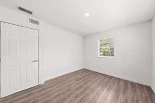 7923 S Nassau Cir, Dallas, TX 75217 - Photo 15
