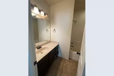 1428 Ravenwood Drive, Mansfield, TX 76063 - Photo 5