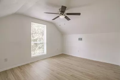 2214 Pearl Avenue, Fort Worth, TX 76164 - Photo 13