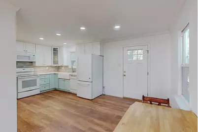 700 Broadway Avenue, Euless, TX 76040 - Photo 13