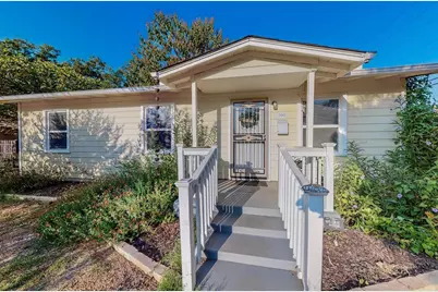 700 Broadway Avenue, Euless, TX 76040 - Photo 1