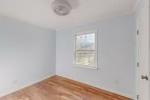 700 Broadway Ave, Euless, TX 76040 - Photo 21