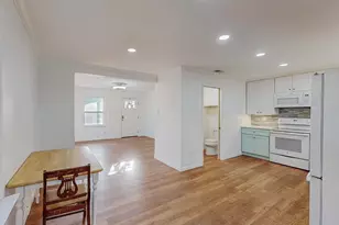 700 Broadway Ave, Euless, TX 76040 - Photo 5
