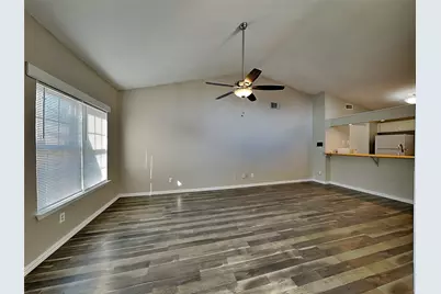 1621 Scottsdale Drive, Arlington, TX 76018 - Photo 3