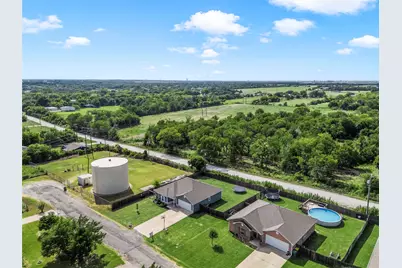 215 Greenbriar Street, Robinson, TX 76706 - Photo 33