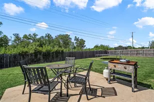 215 Greenbriar St, Robinson, TX 76706 - Photo 25