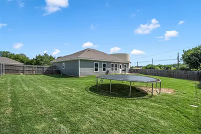 215 Greenbriar Street, Robinson, TX 76706 - Photo 31