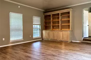 455 Strata Dr, Denton, TX 76201 - Photo 5