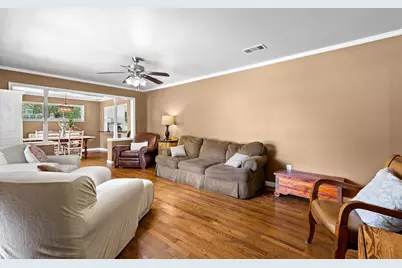 4500 Sanger Avenue, Waco, TX 76710 - Photo 5