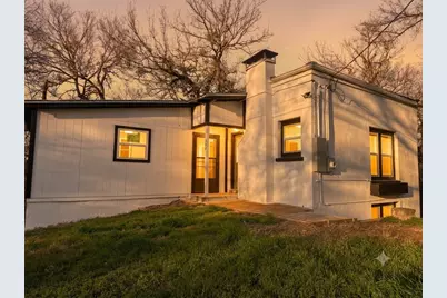 308 N 9th Street, Gatesville, TX 76528 - Photo 1