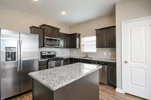 1536 Millennium Dr, Crowley, TX 76036 - Photo 5