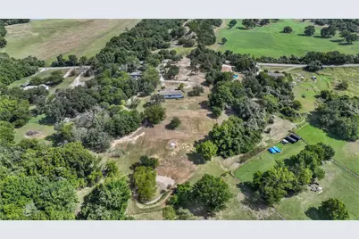 1933 Carter Road, Springtown, TX 76082 - Photo 25