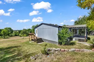 1933 Carter Rd, Springtown, TX 76082 - Photo 29