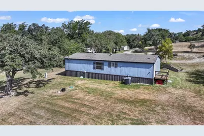 1933 Carter Road, Springtown, TX 76082 - Photo 33