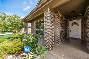 556 Declaration Way, Fate, TX 75189 - Photo 3