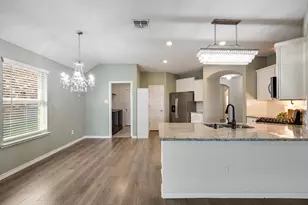 556 Declaration Way, Fate, TX 75189 - Photo 3