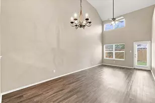 9878 Wake Bridge Dr, Frisco, TX 75035 - Photo 5