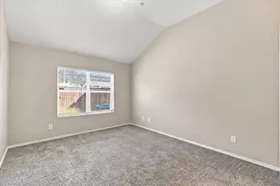 9878 Wake Bridge Dr, Frisco, TX 75035 - Photo 17