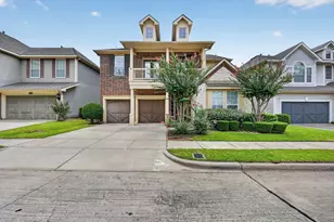 2208 Grizzly Run Ln, Euless, TX 76039 - Photo 1